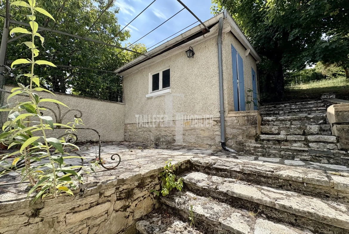 Maison familiale à Agonac de 113 m² avec jardin et garage 