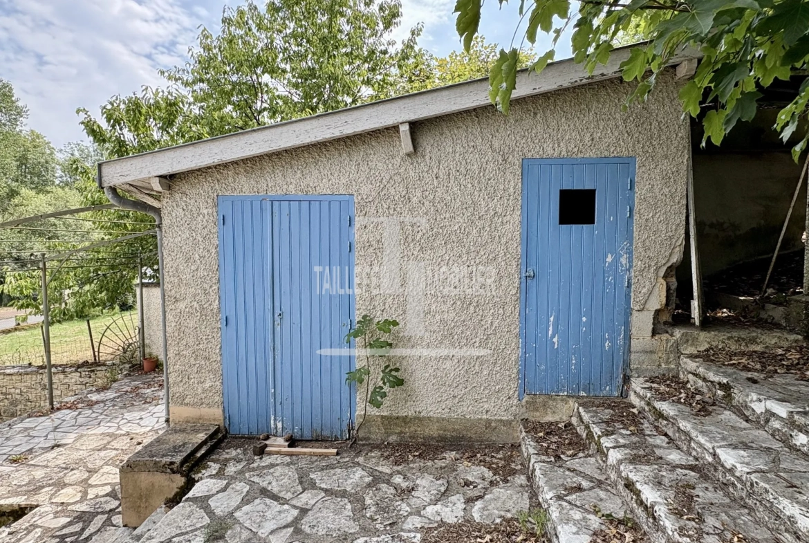 Maison familiale à Agonac de 113 m² avec jardin et garage 