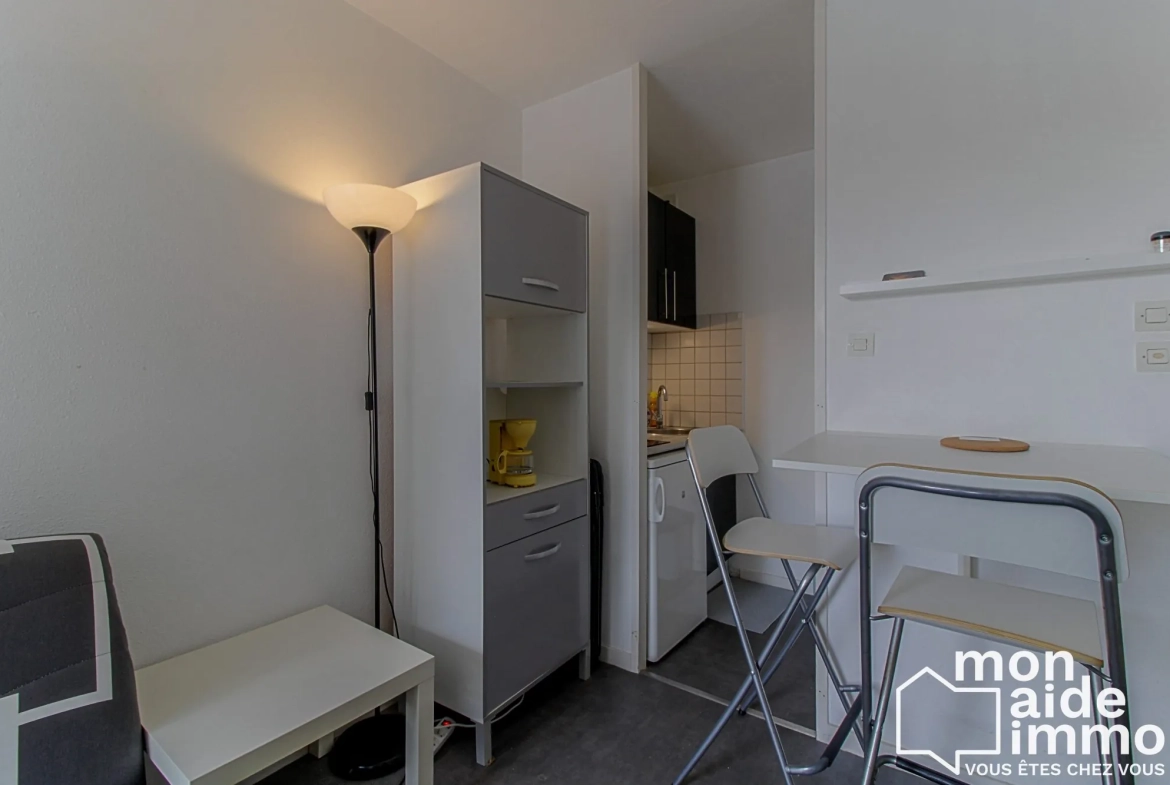 Appartement 19,50 m² avec parking à Bordeaux, idéal investisseur ou étudiant 