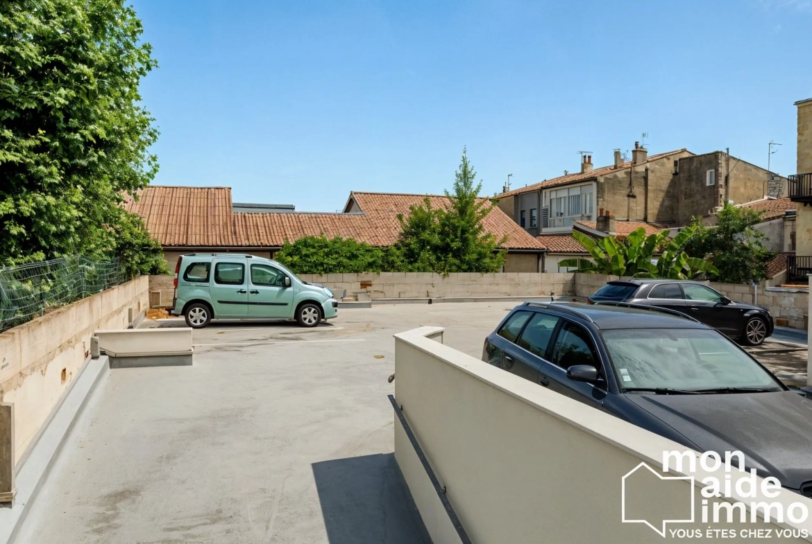 Appartement 19,50 m² avec parking à Bordeaux, idéal investisseur ou étudiant 