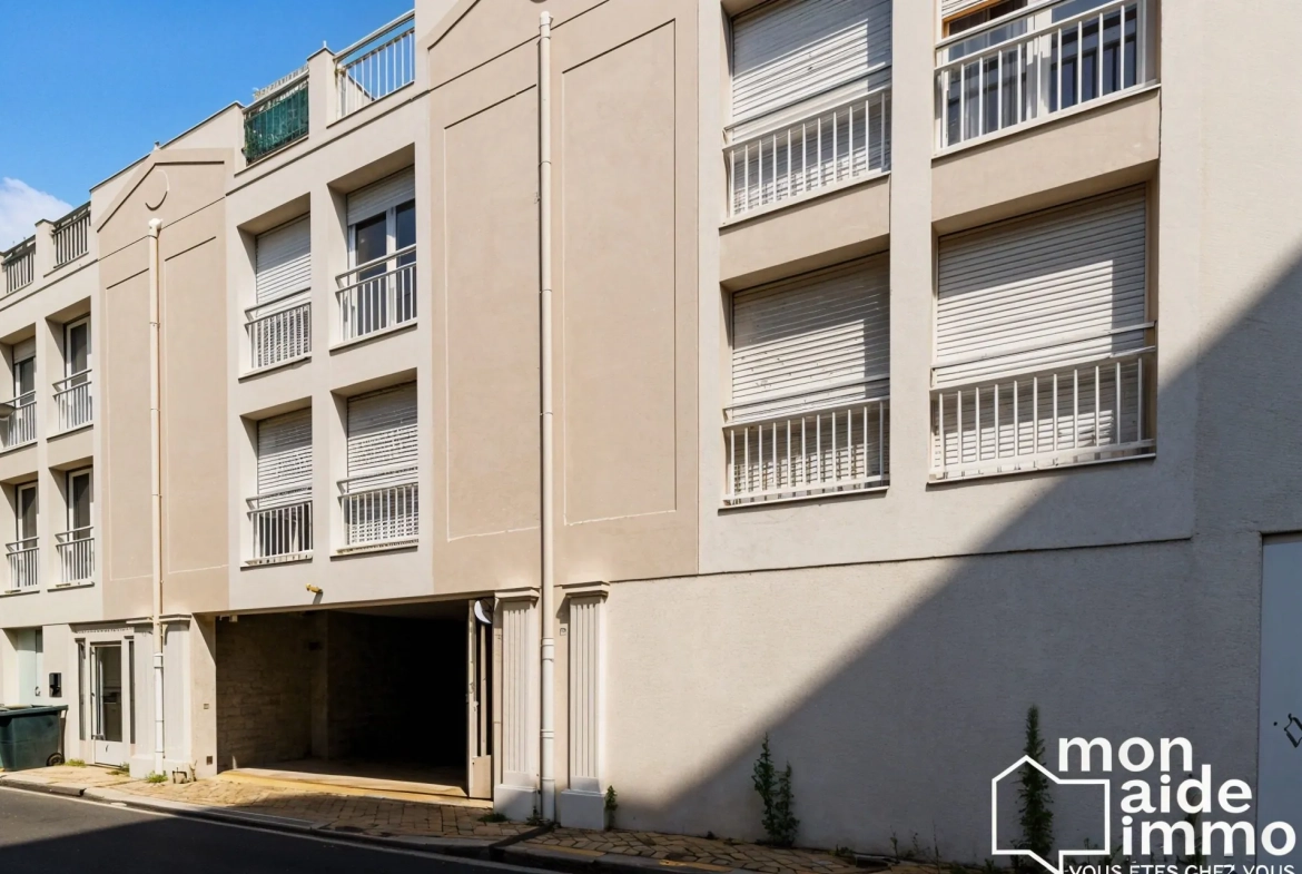 Appartement 19,50 m² avec parking à Bordeaux, idéal investisseur ou étudiant 