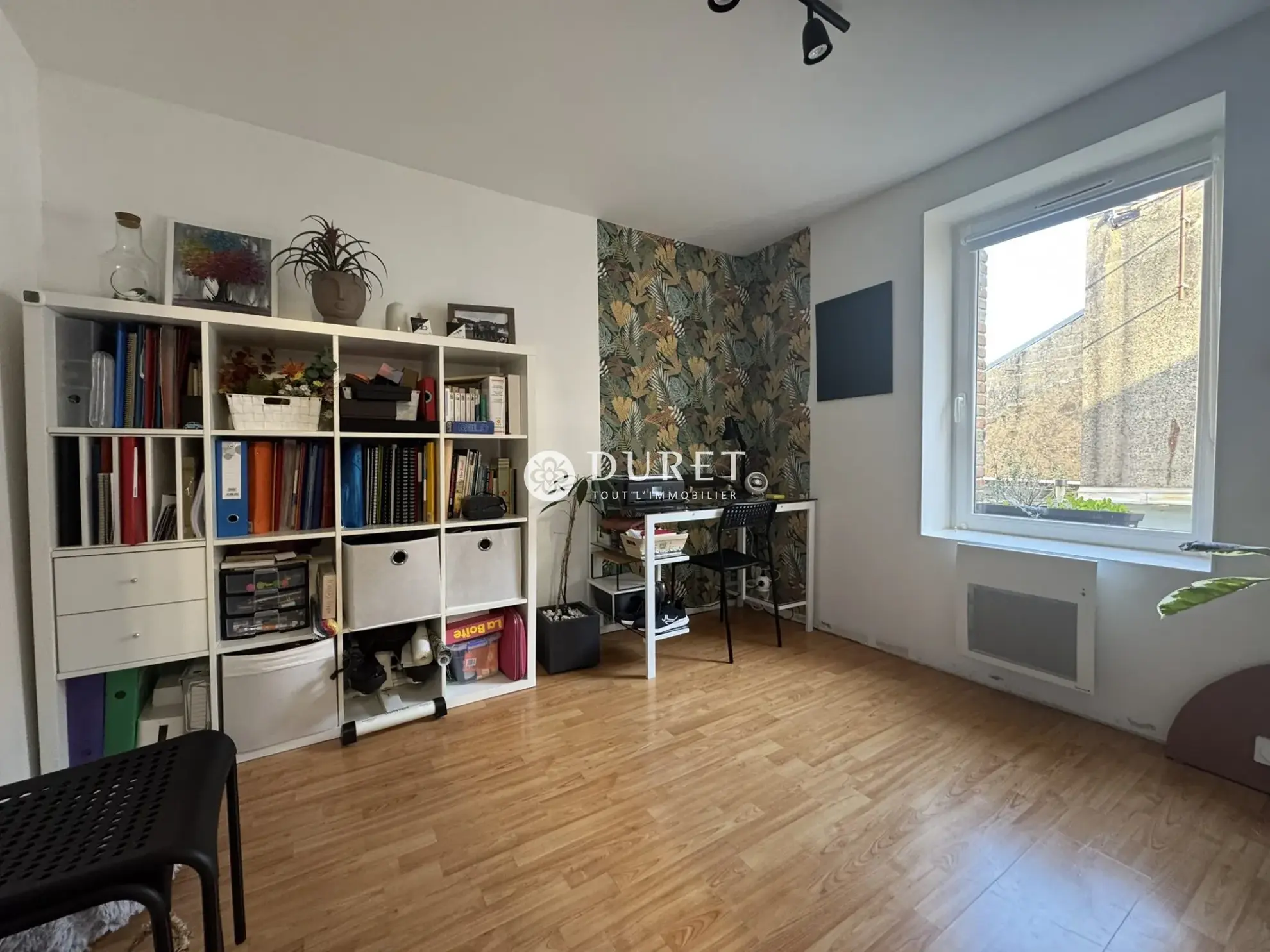 Appartement atypique avec 2 chambres à Challans – centre-ville 