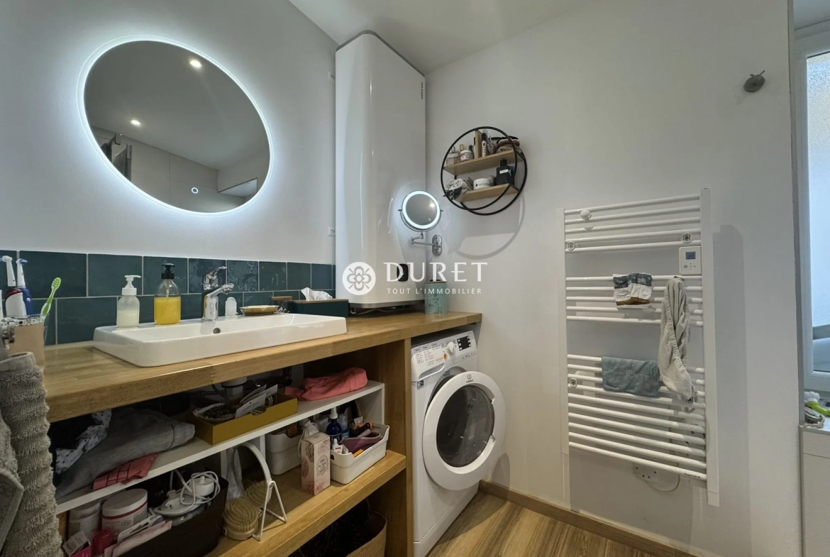 Appartement atypique avec 2 chambres à Challans – centre-ville 