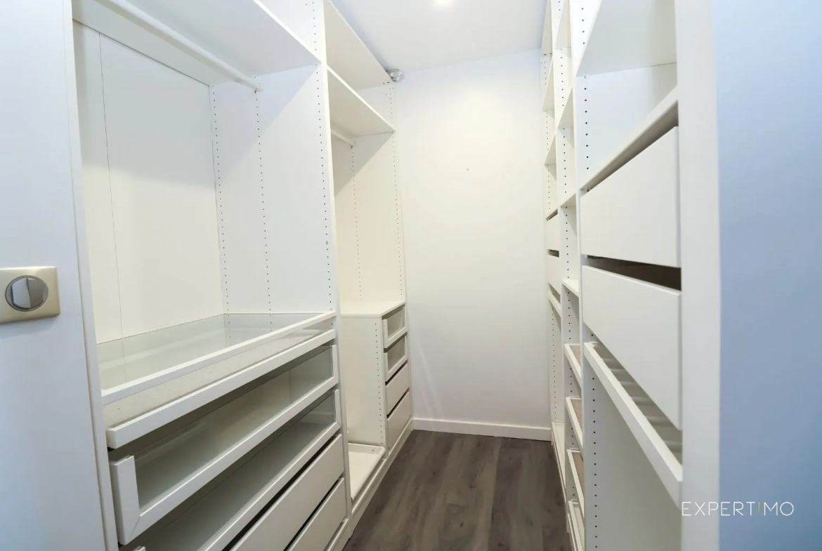 Bel appartement T4 de 96 m² avec vue dégagée à Seyssins 