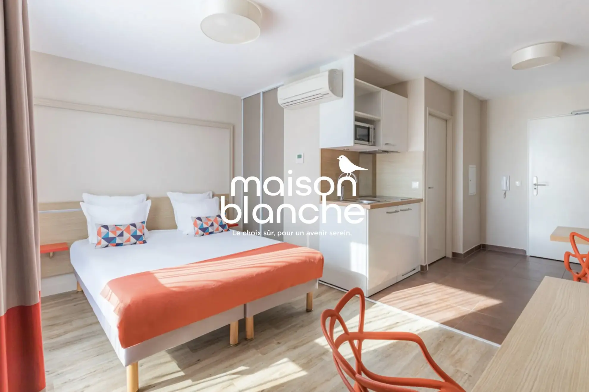 Investissement LMNP à Bordeaux : Appartement meublé avec bail commercial sécurisé 