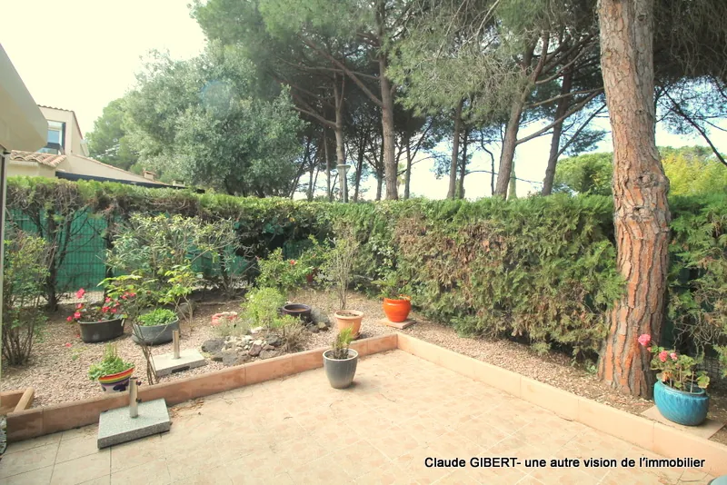 Pavillon en Exclusivité au Cap d'Agde avec Jardin, Terrasse et Piscine 