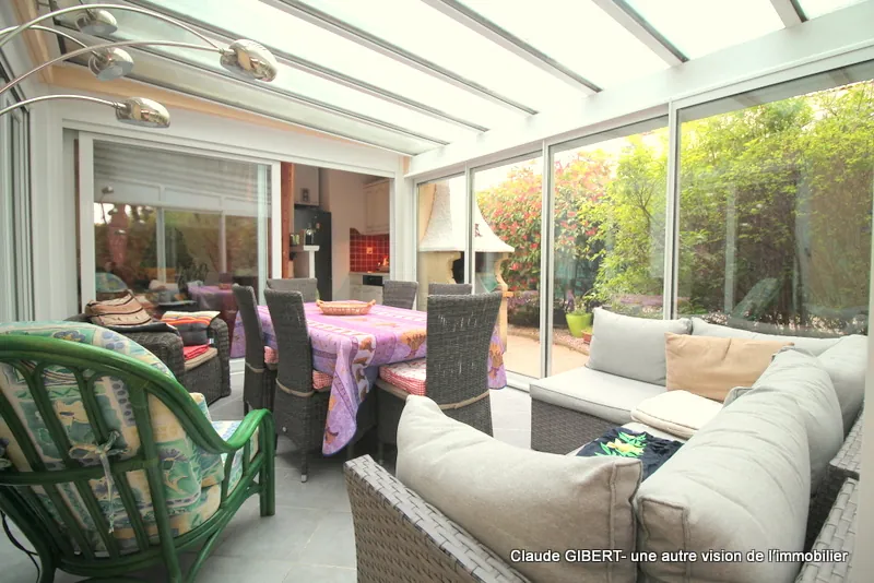Pavillon en Exclusivité au Cap d'Agde avec Jardin, Terrasse et Piscine 