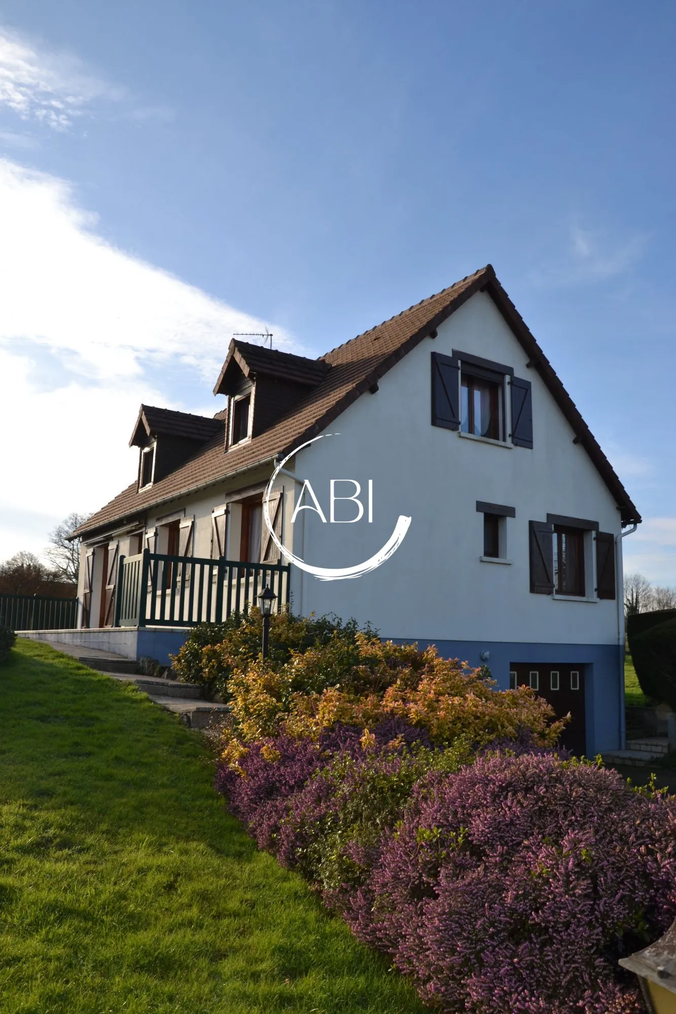 A Vendre Maison 115 m² Proche Bagnoles avec Sous-sol et Jardin 