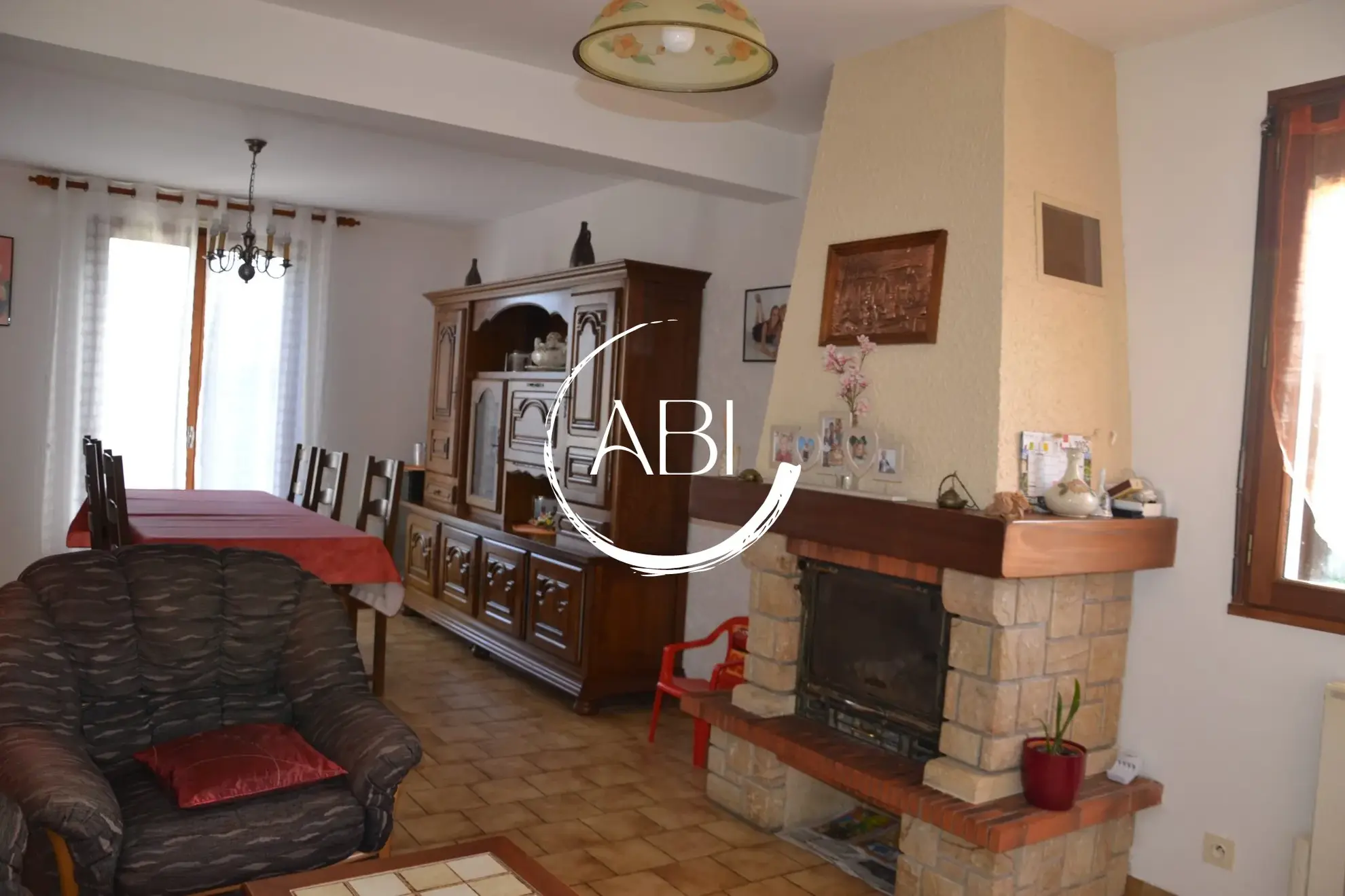 A Vendre Maison 115 m² Proche Bagnoles avec Sous-sol et Jardin 
