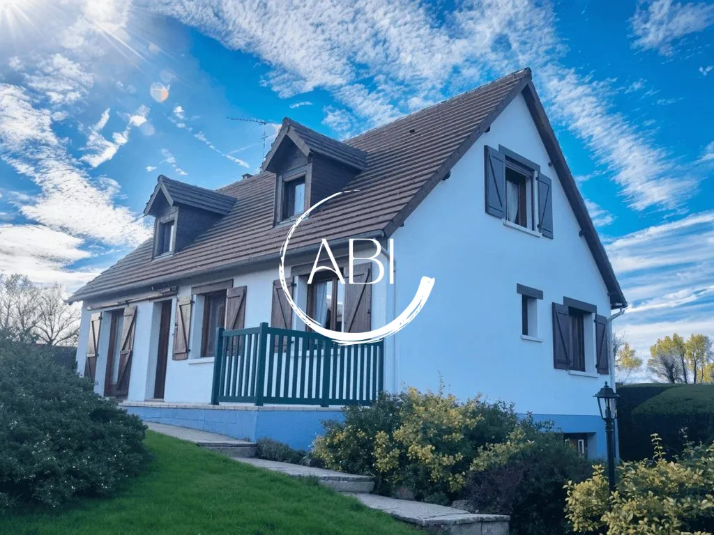 A Vendre Maison 115 m² Proche Bagnoles avec Sous-sol et Jardin 