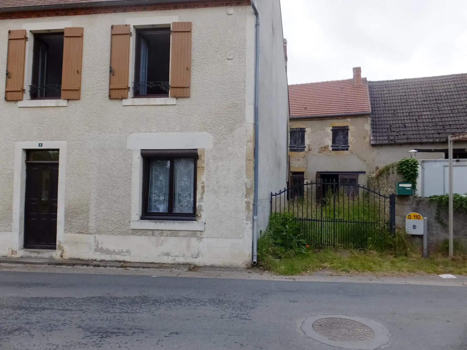 Belle maison de village de 170 m² avec jardin à Le Brethon 