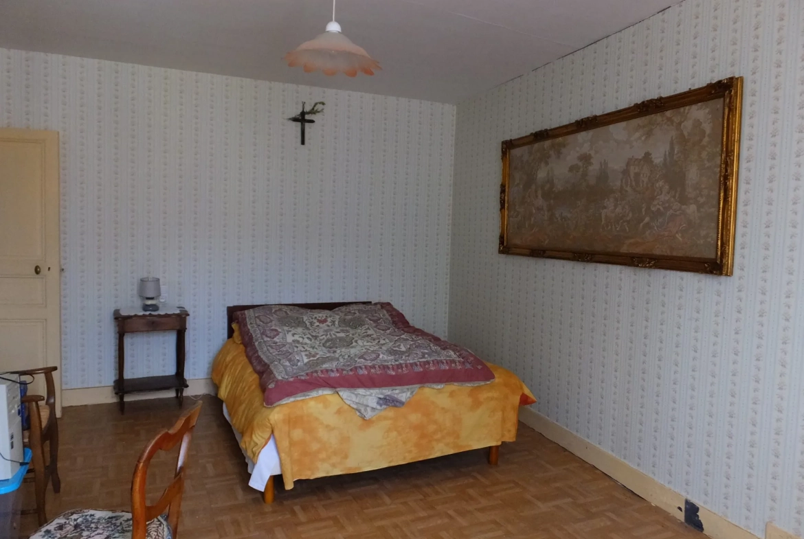 Belle maison de village de 170 m² avec jardin à Le Brethon 