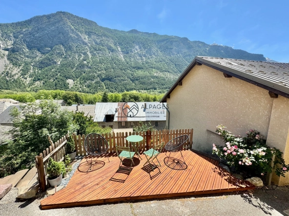 Appartement T3 à Saint-Clément-Sur-Durance avec cave et grande cuisine