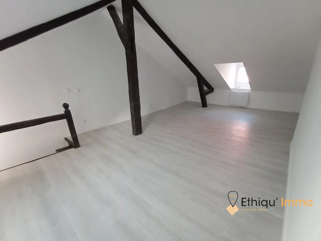 Maison de ville rénovée à vendre à Bar-sur-Aube - 55 m² 