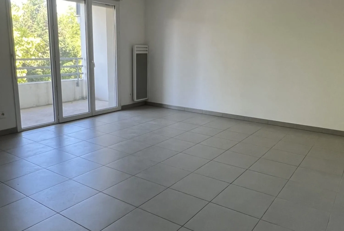 A vendre appartement T3 lumineux avec terrasse à Villenave-d'Ornon 