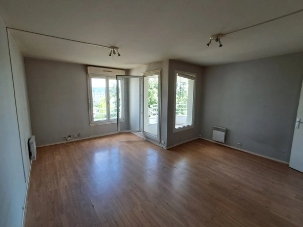 Spacieux appartement 2 pièces de 54,66 m² à Vélizy-Villacoublay avec terrasse