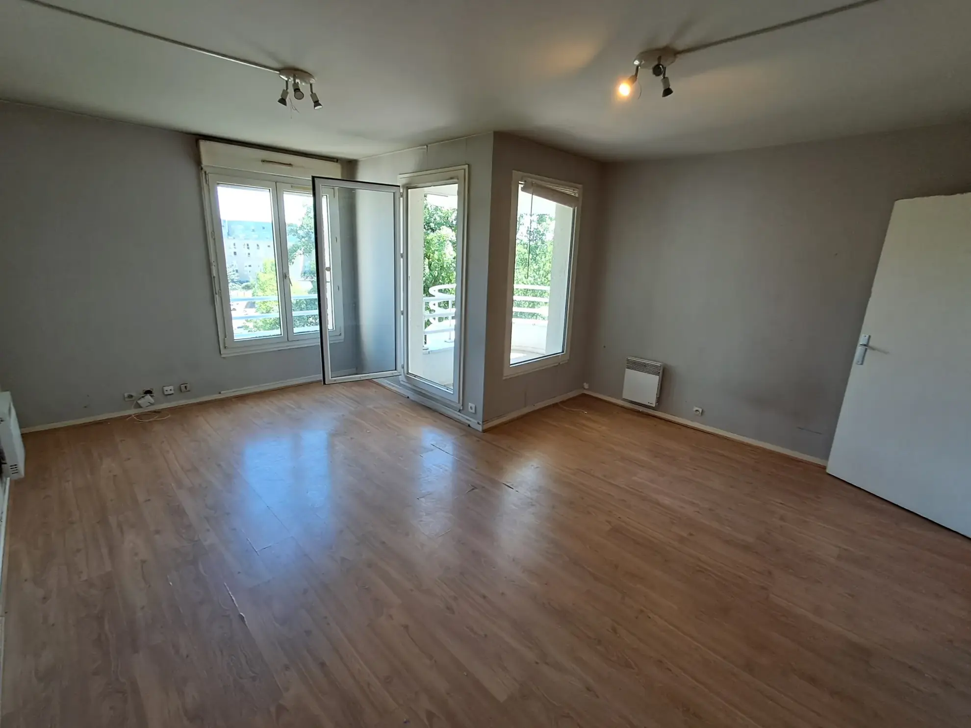 Spacieux appartement 2 pièces de 54,66 m² à Vélizy-Villacoublay avec terrasse 