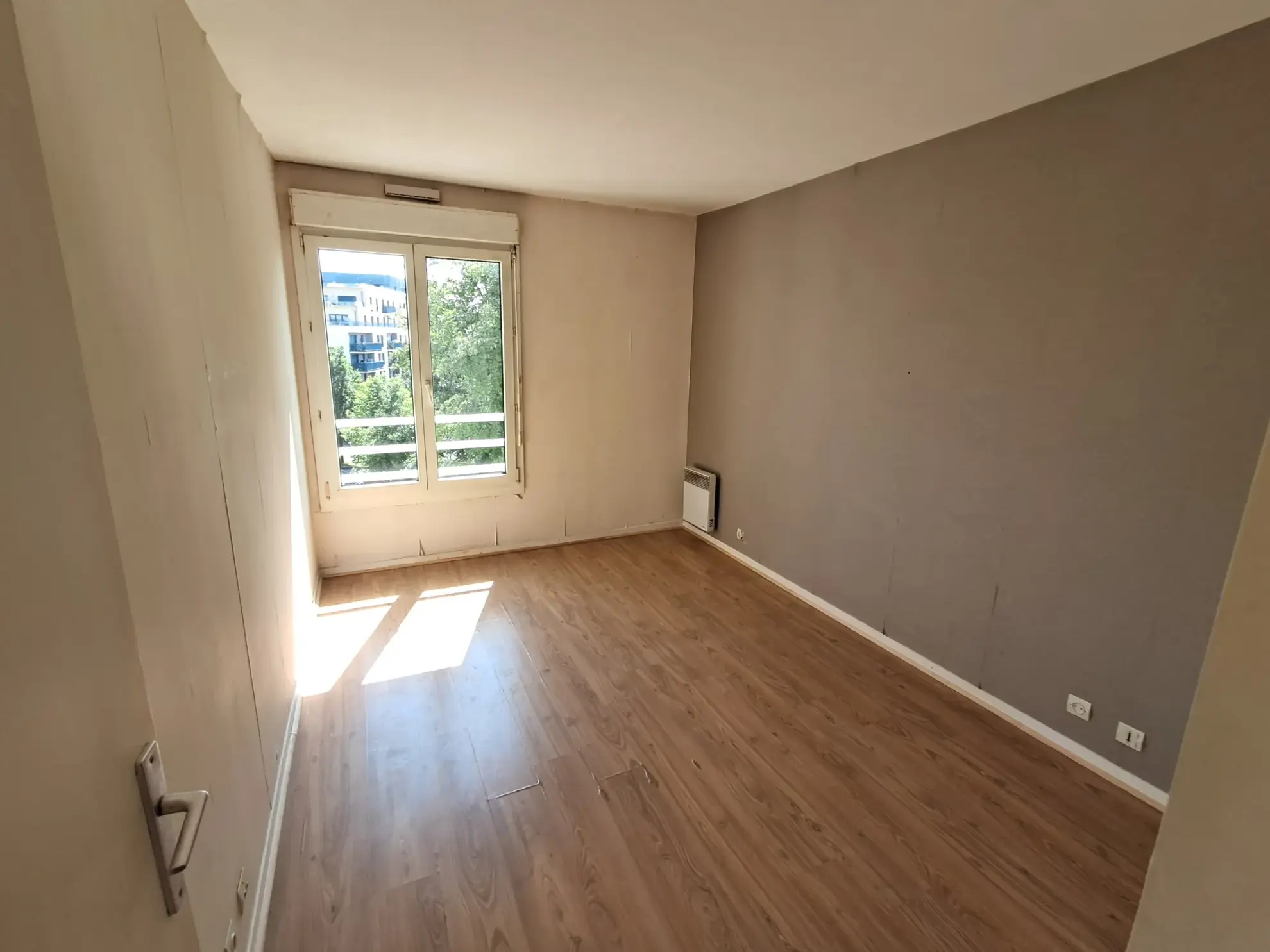 Spacieux appartement 2 pièces de 54,66 m² à Vélizy-Villacoublay avec terrasse 