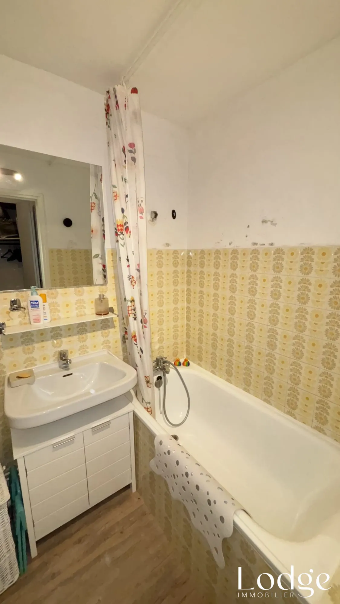 Vente Spacieux Studio face aux Pistes à Montgenèvre avec Balcon Sud-Est 