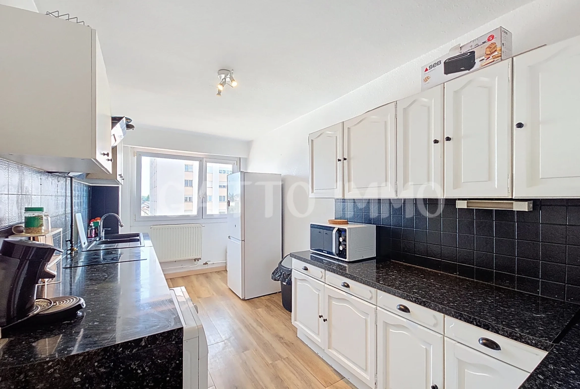 Appartement de 78 m² à Metz Sablon avec parking, balcon et potentiel locatif élevé 
