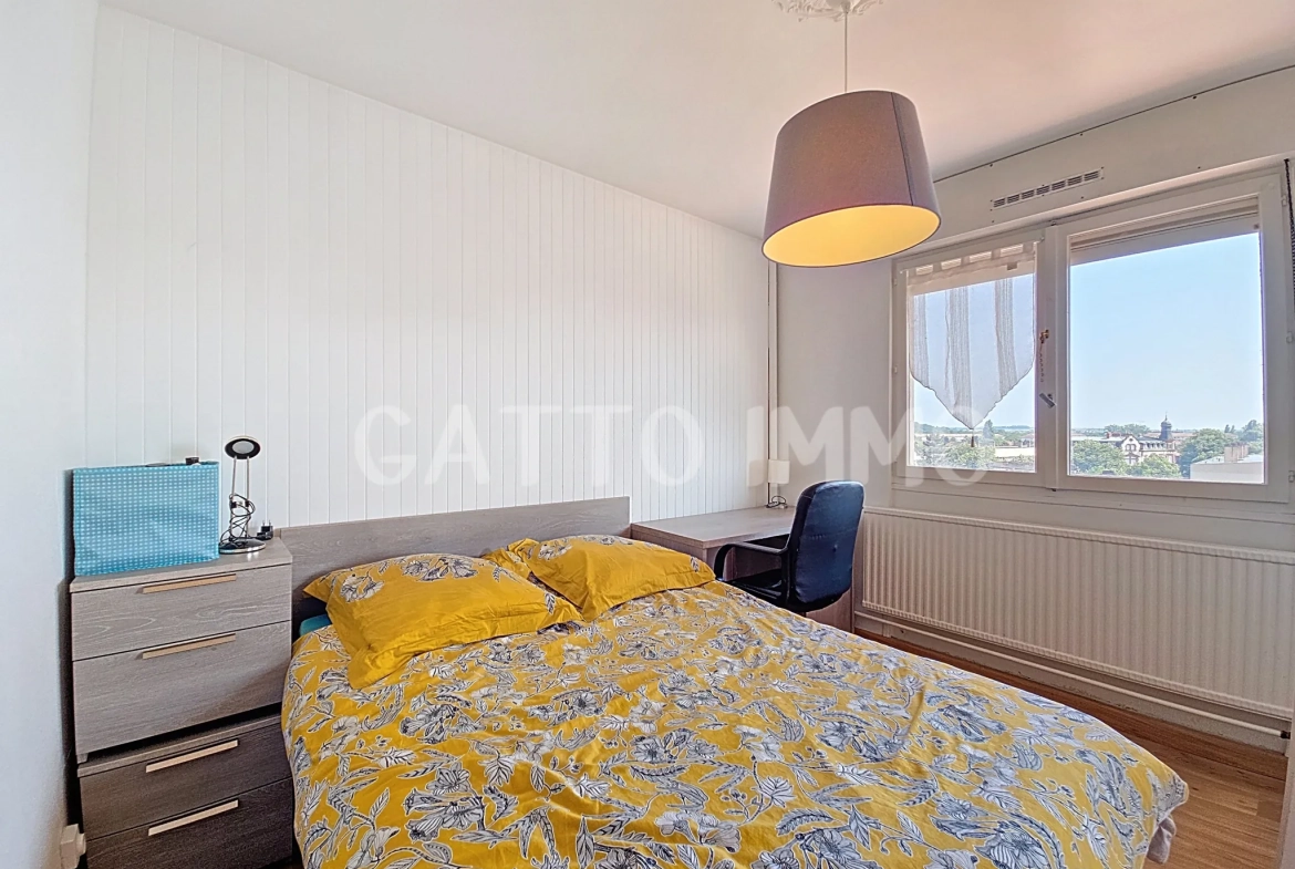 Appartement de 78 m² à Metz Sablon avec parking, balcon et potentiel locatif élevé 