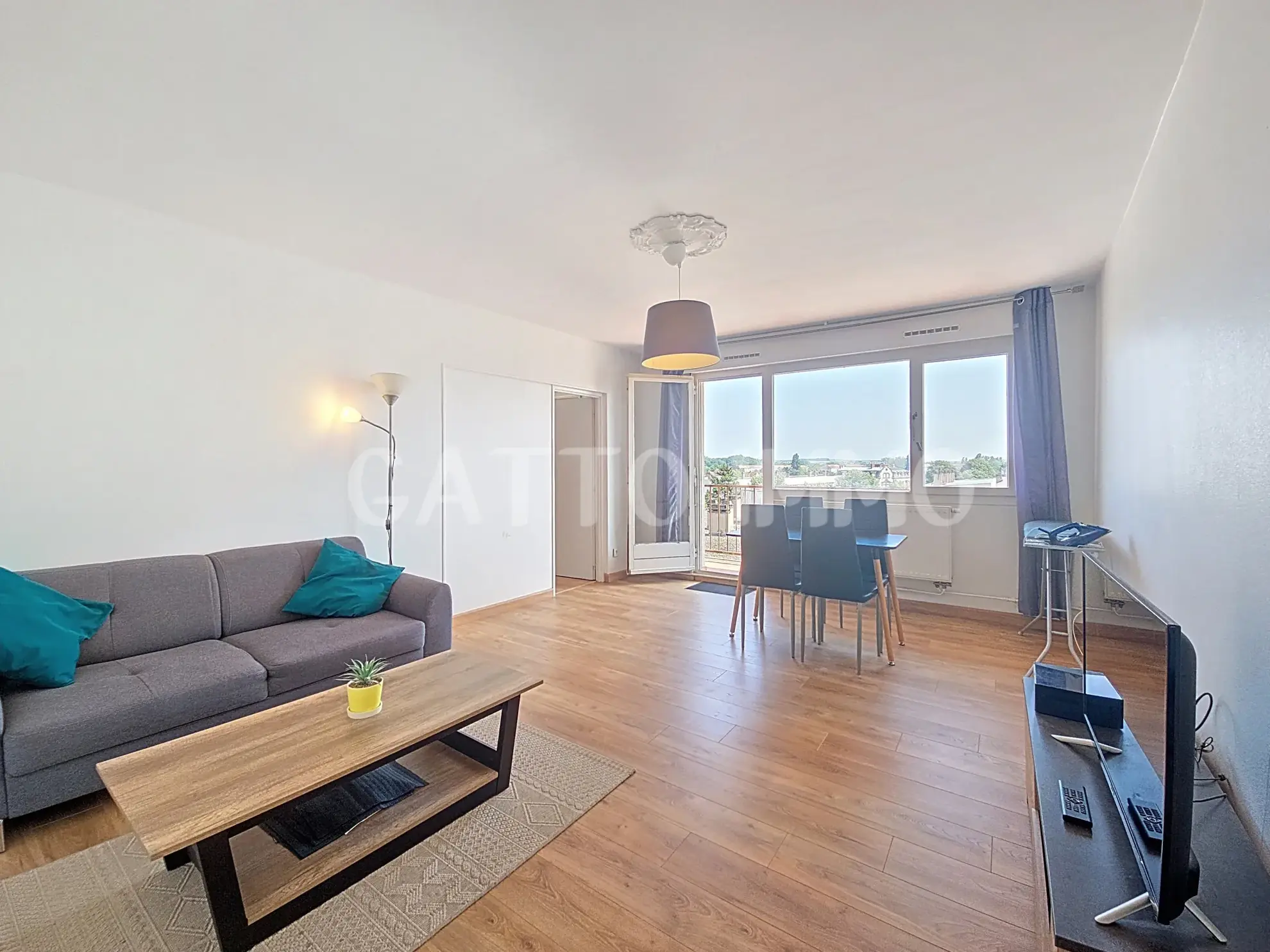 Appartement de 78 m² à Metz Sablon avec parking, balcon et potentiel locatif élevé 