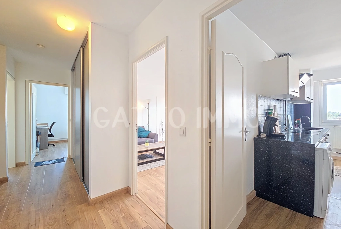 Appartement de 78 m² à Metz Sablon avec parking, balcon et potentiel locatif élevé 