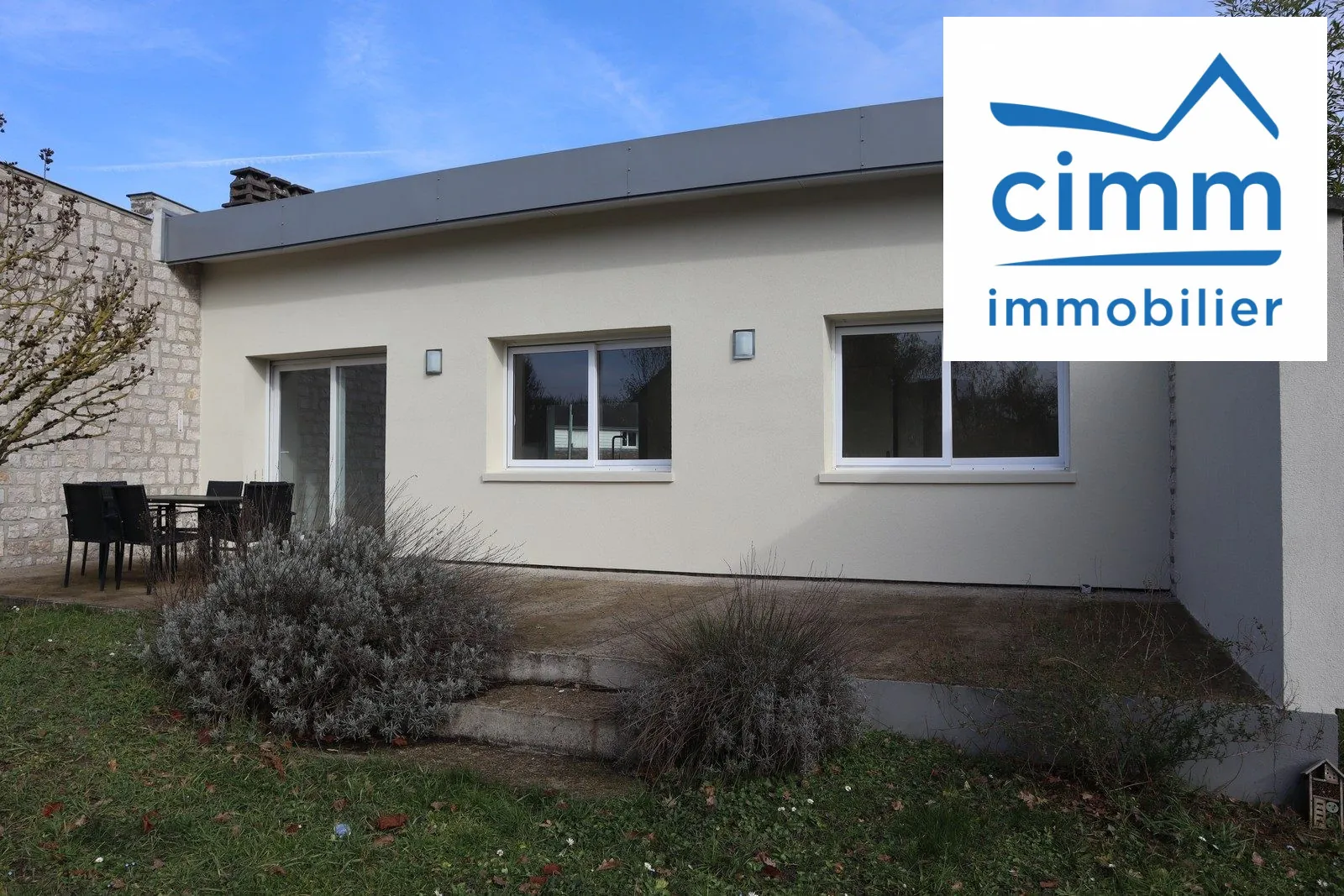 Maison à vendre à Amilly - 60 m², 2 chambres, terrain de 327 m² 