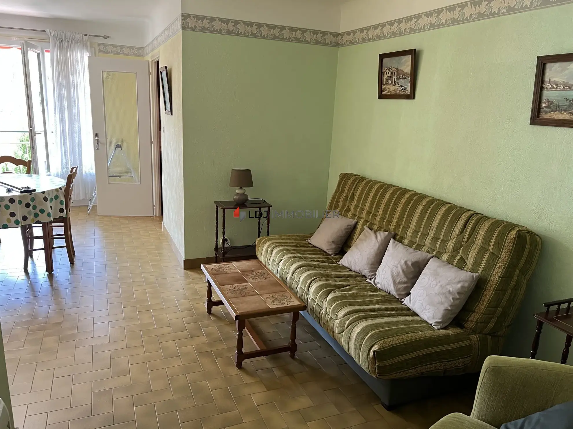 Appartement T2 Bis avec terrasse et garage à Amélie-les-Bains 