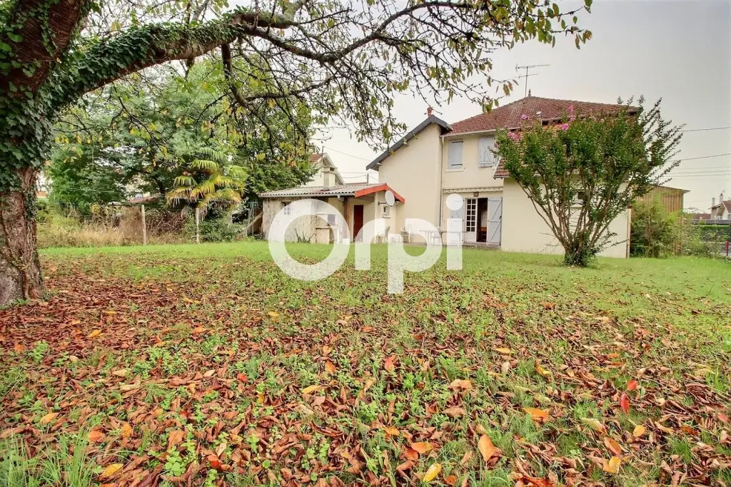 Maison à vendre à Jurançon – 180 m² avec appartement indépendant et jardin