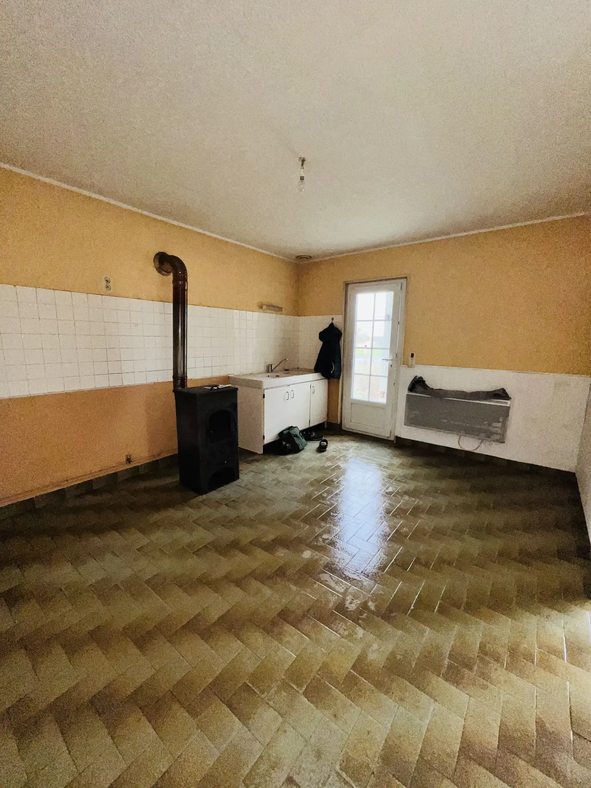 Maison à rénover au Pin près de Digoin et Vichy - 200 m² 