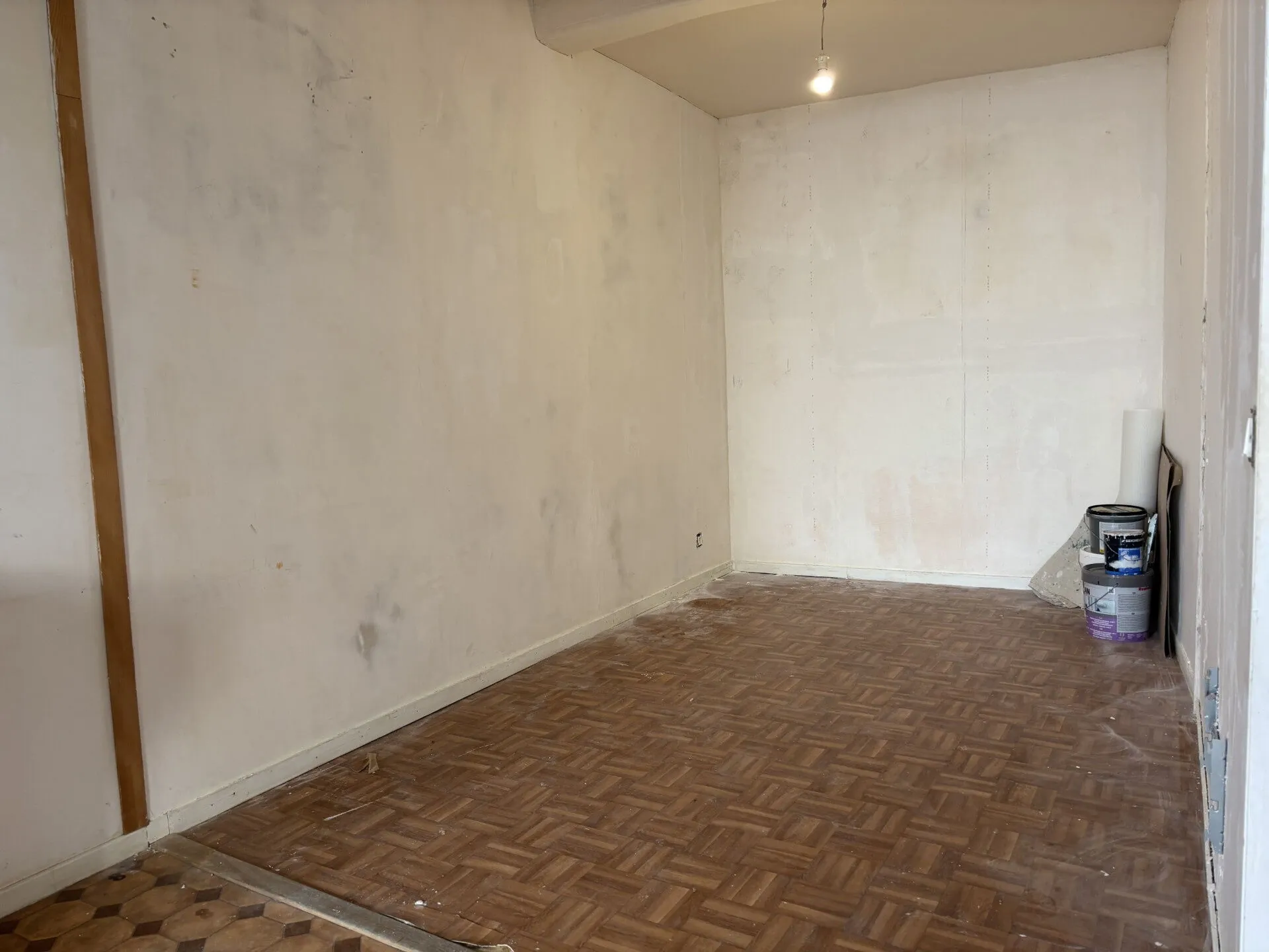 Appartement à rénover de 50 m² au centre de Tournus, idéal investissement ou résidence principale 