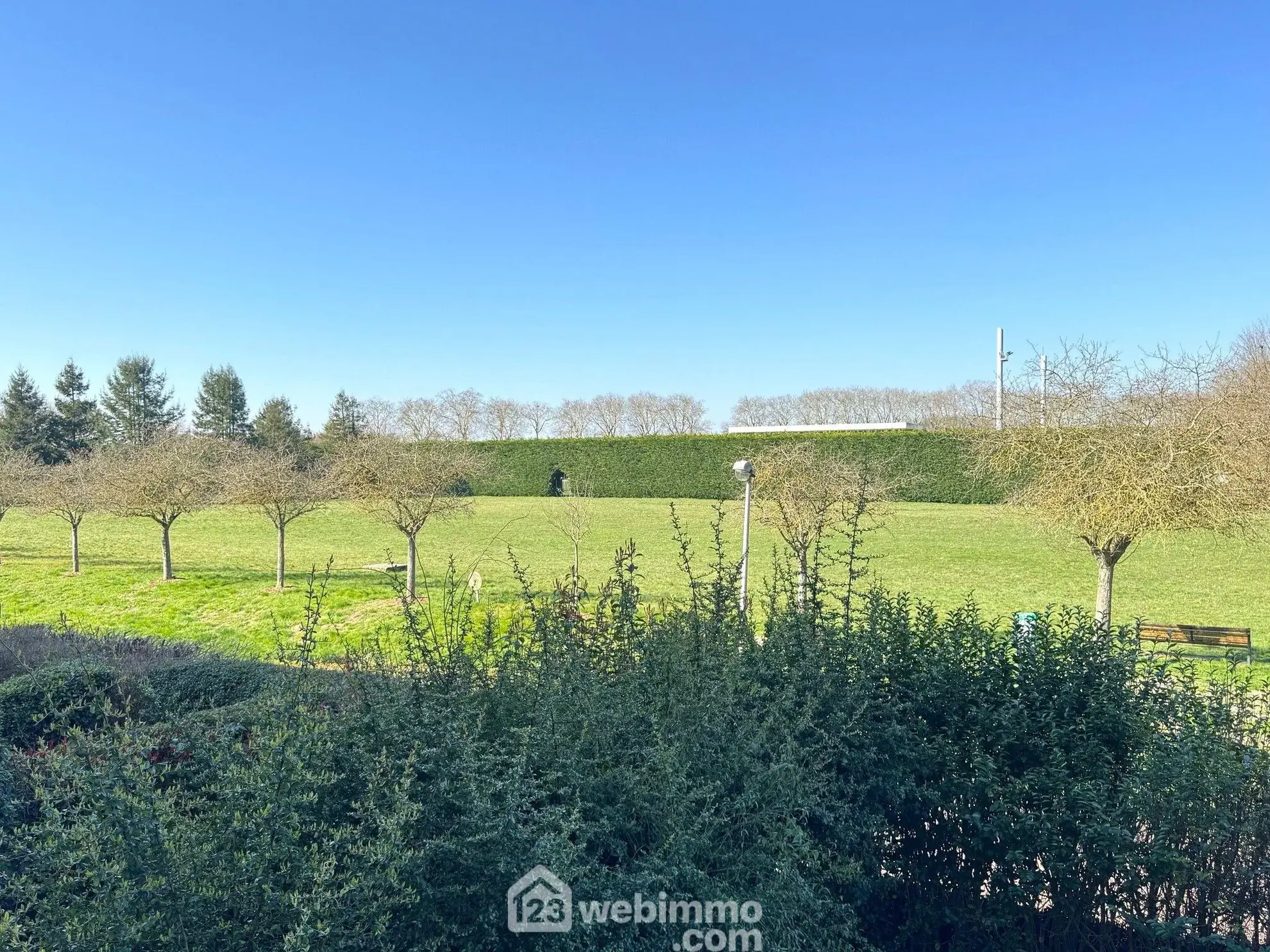 Bel appartement T3 de 70 m² avec vue dégagée à Évry-Courcouronnes 