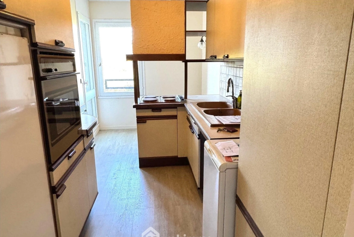 Bel appartement T3 de 70 m² avec vue dégagée à Évry-Courcouronnes 