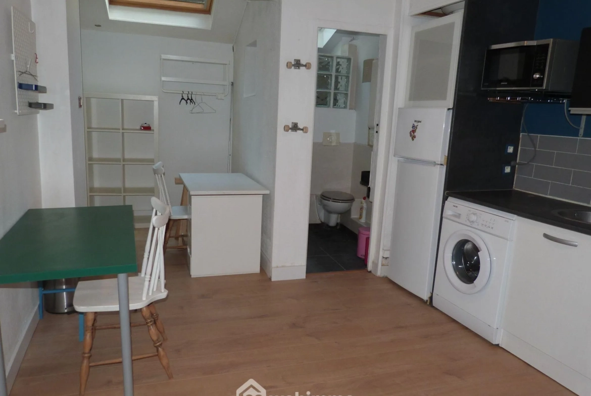 Appartement rénové de 31,64m² à Rouen, idéalement situé au centre-ville, calme et faibles charges 