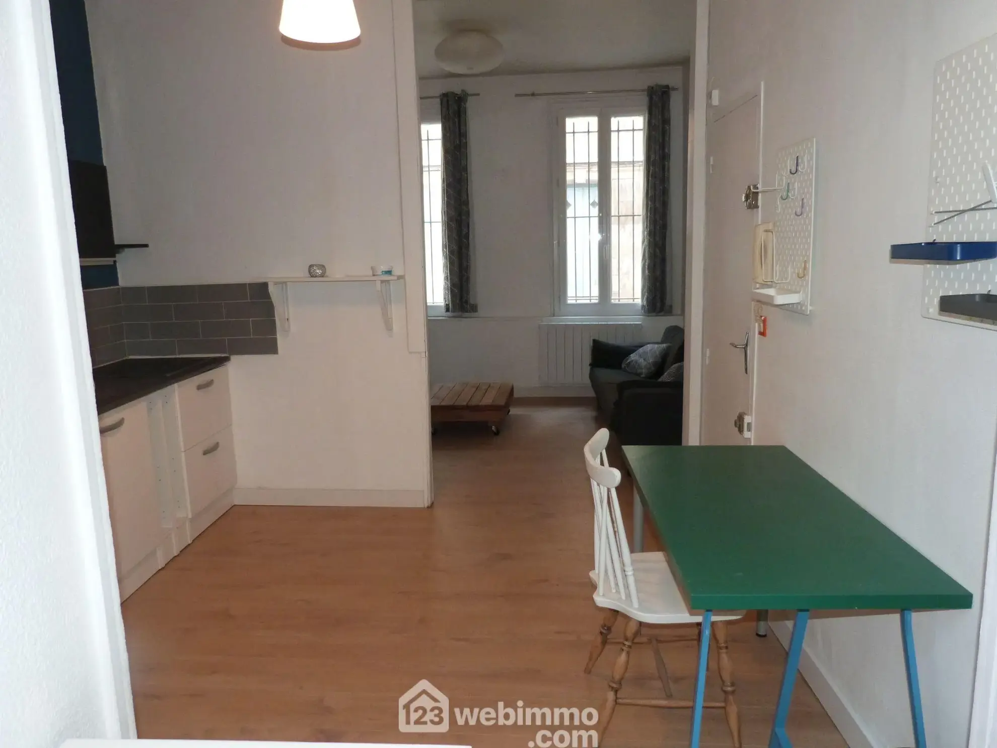 Appartement rénové de 31,64m² à Rouen, idéalement situé au centre-ville, calme et faibles charges 