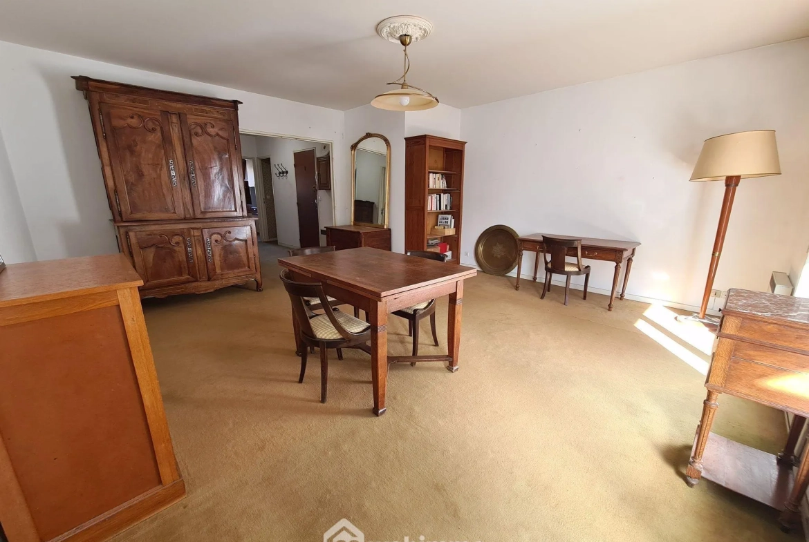 Bel appartement T3 avec terrasse et garage à Le Malesherbois 