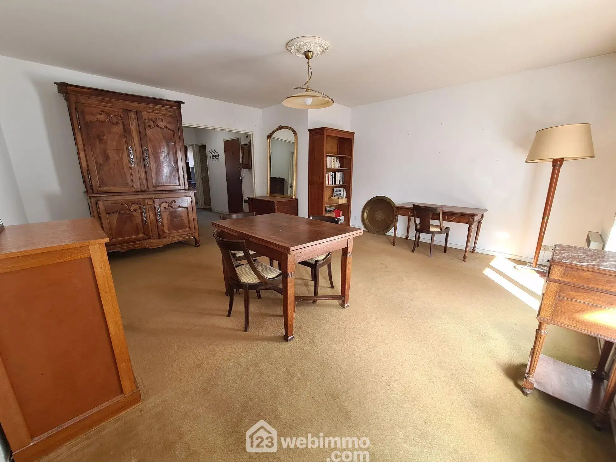Bel appartement T3 avec terrasse et garage à Le Malesherbois 