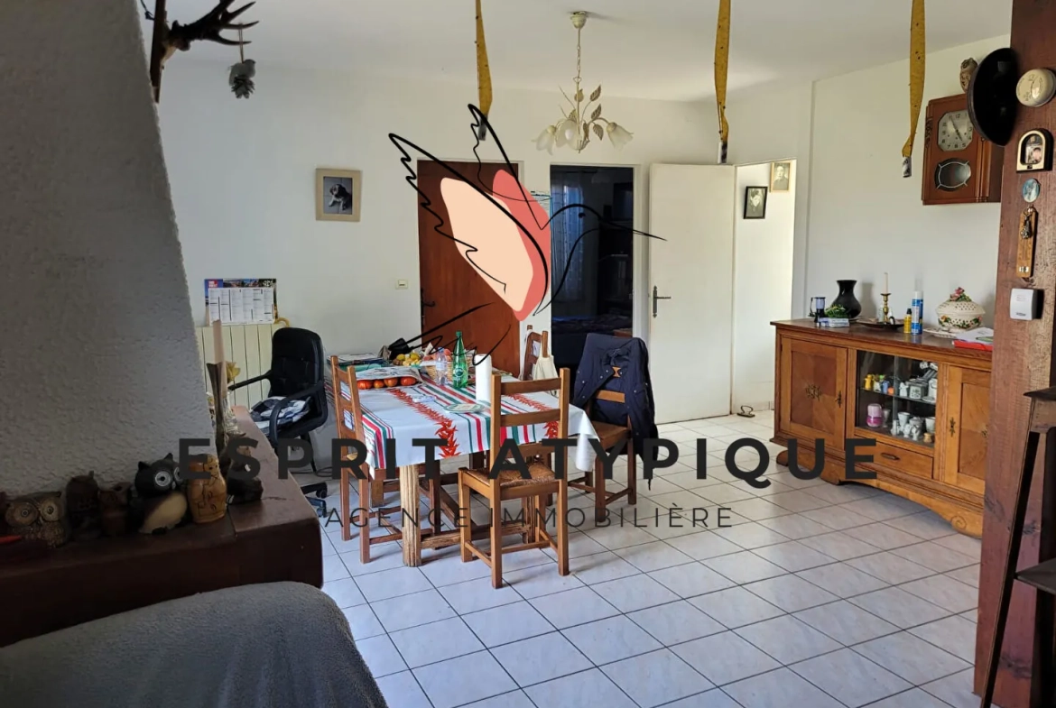 Maison à vendre de 79 m² avec garage indépendant à Saint-Vincent-de-Paul 