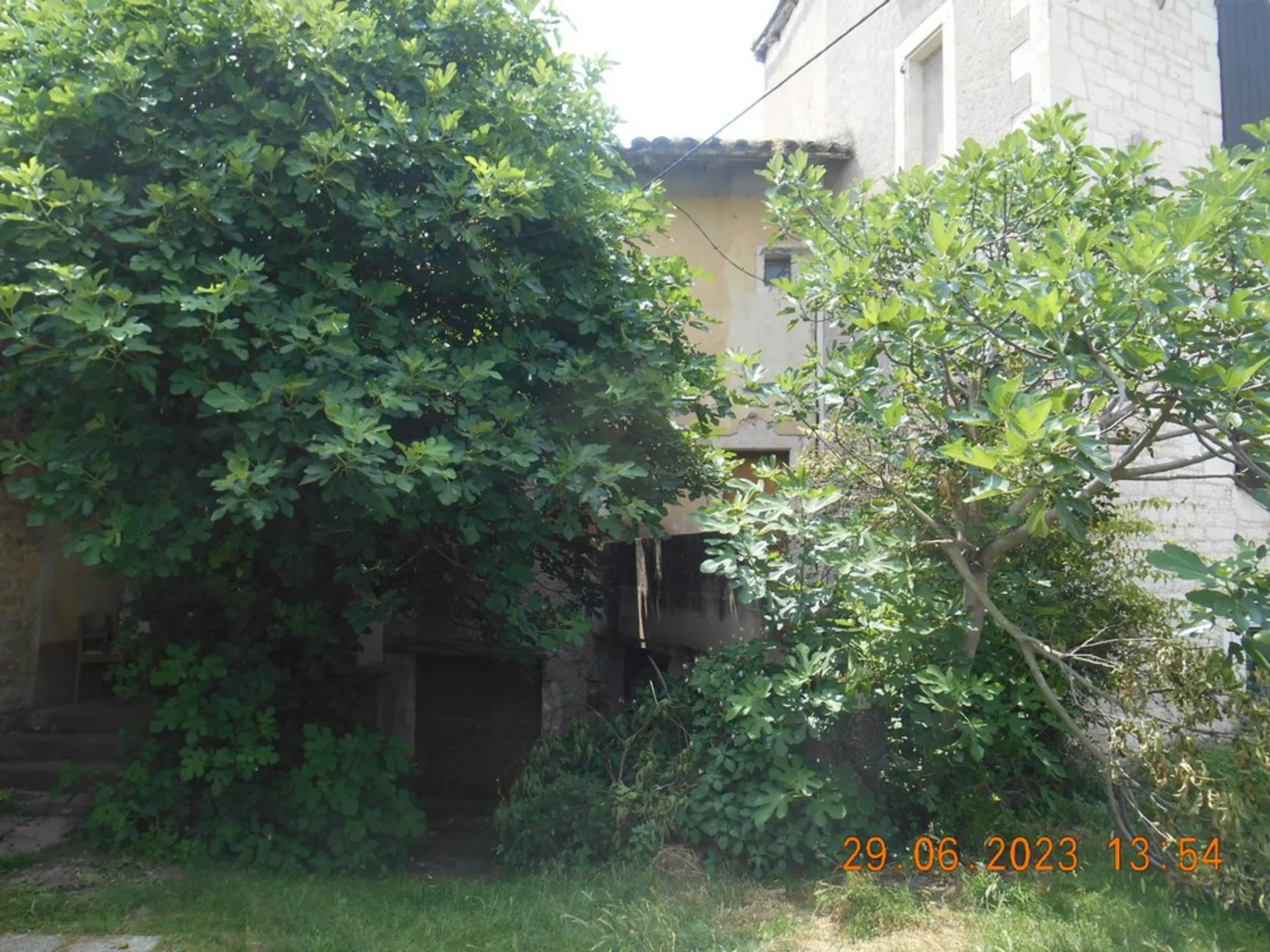 Maison de village à rénover à 15 min de Gaillac avec sous-sol aménageable 