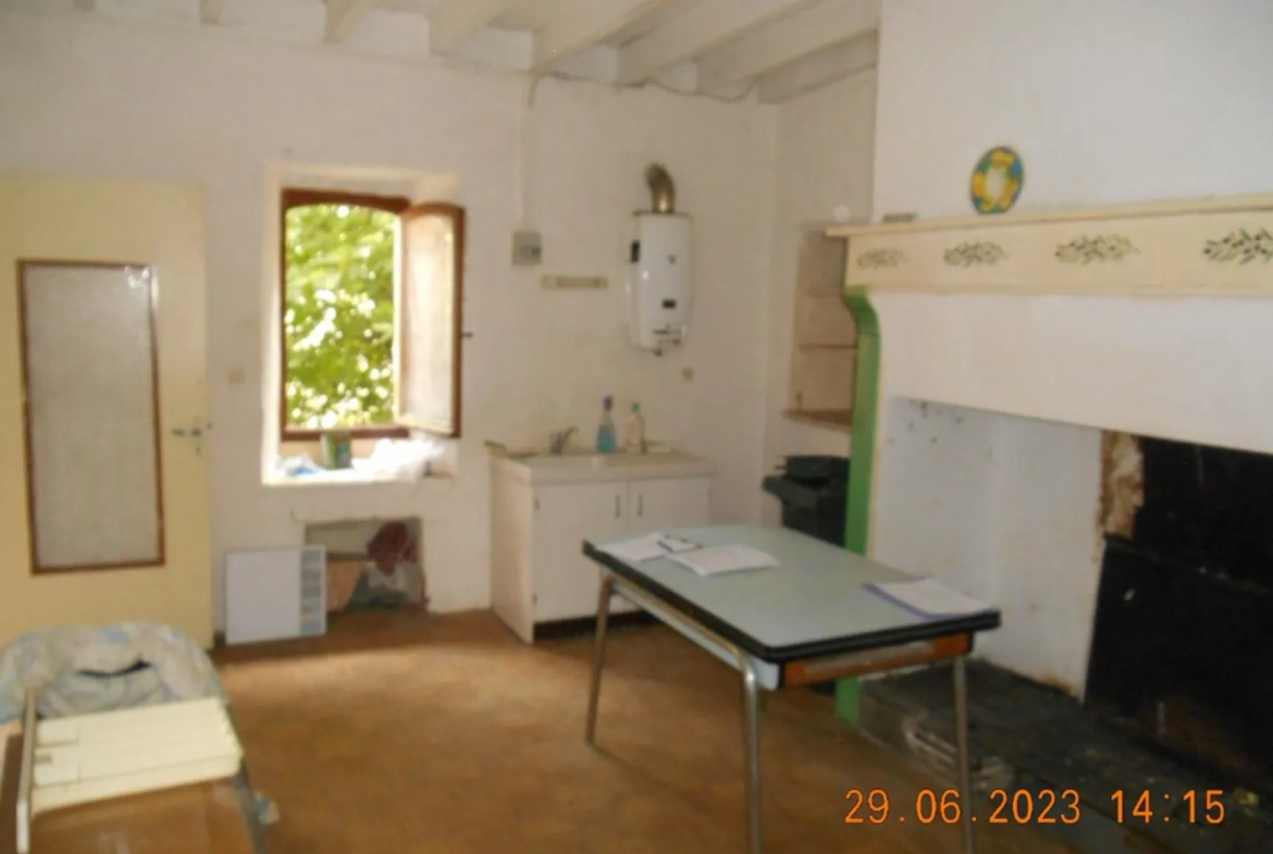 Maison de village à rénover à 15 min de Gaillac avec sous-sol aménageable 