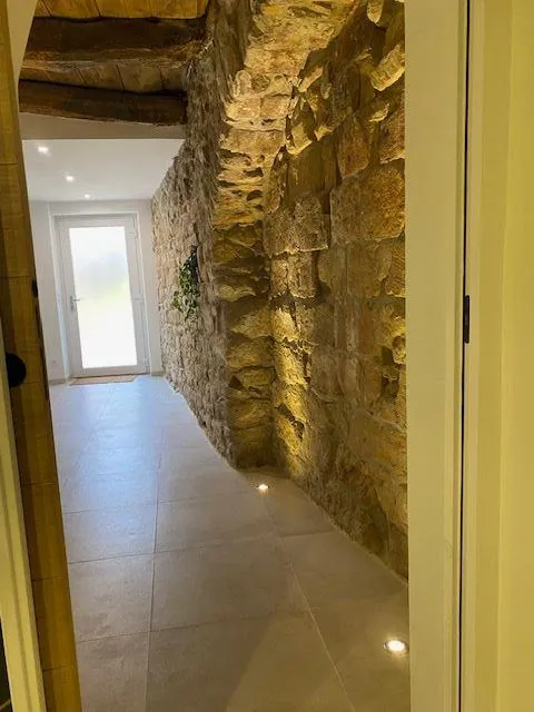 Maison de village avec cour et terrasse couverte à Pont du Gard 