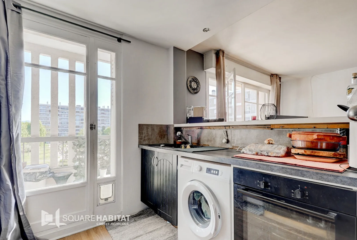Appartement 3 pièces lumineux avec terrasse au Parc Dromel Marseille 