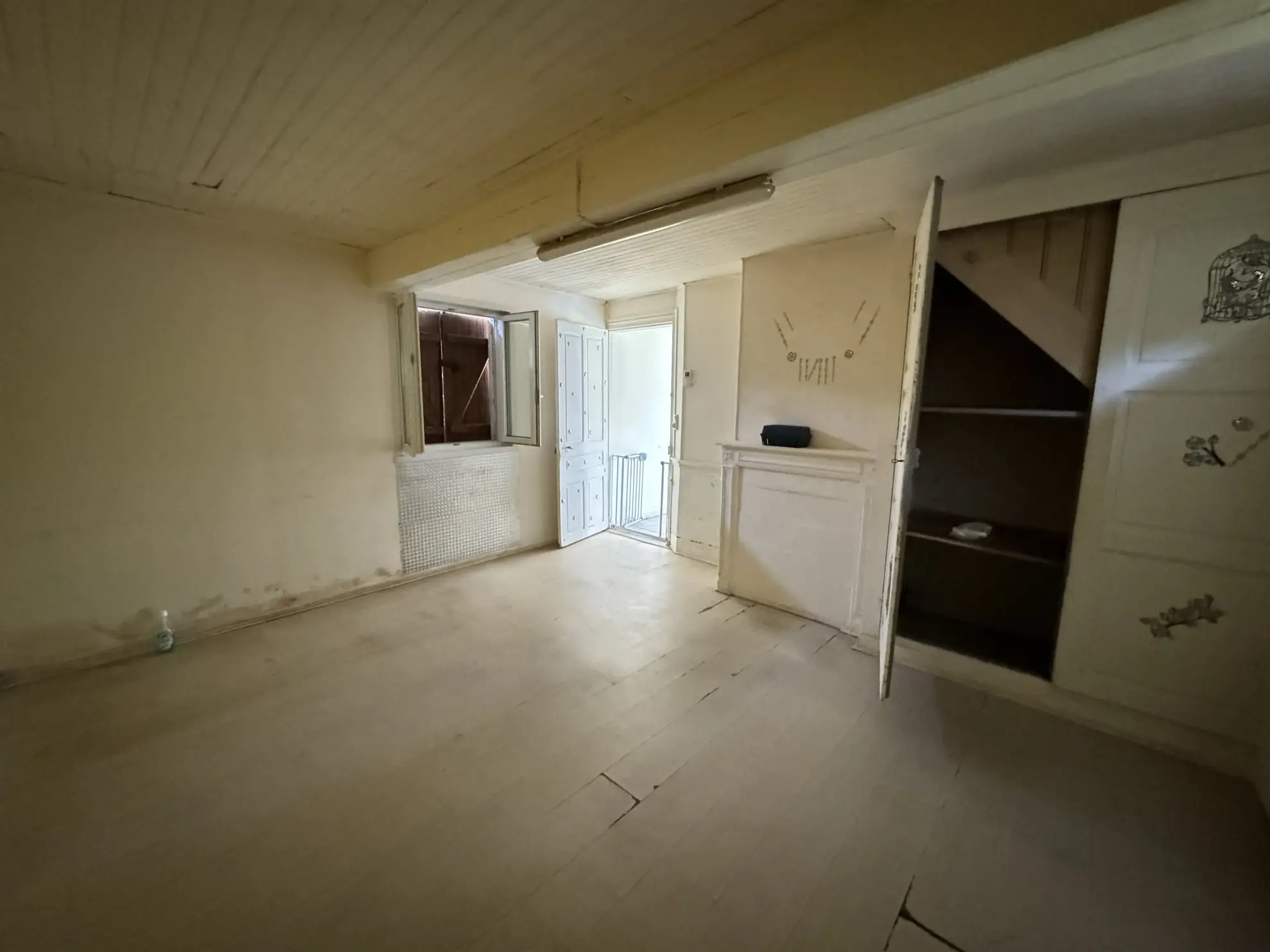 Maison de village à rénover à Erches près de Roye - Projet à remettre au goût du jour 