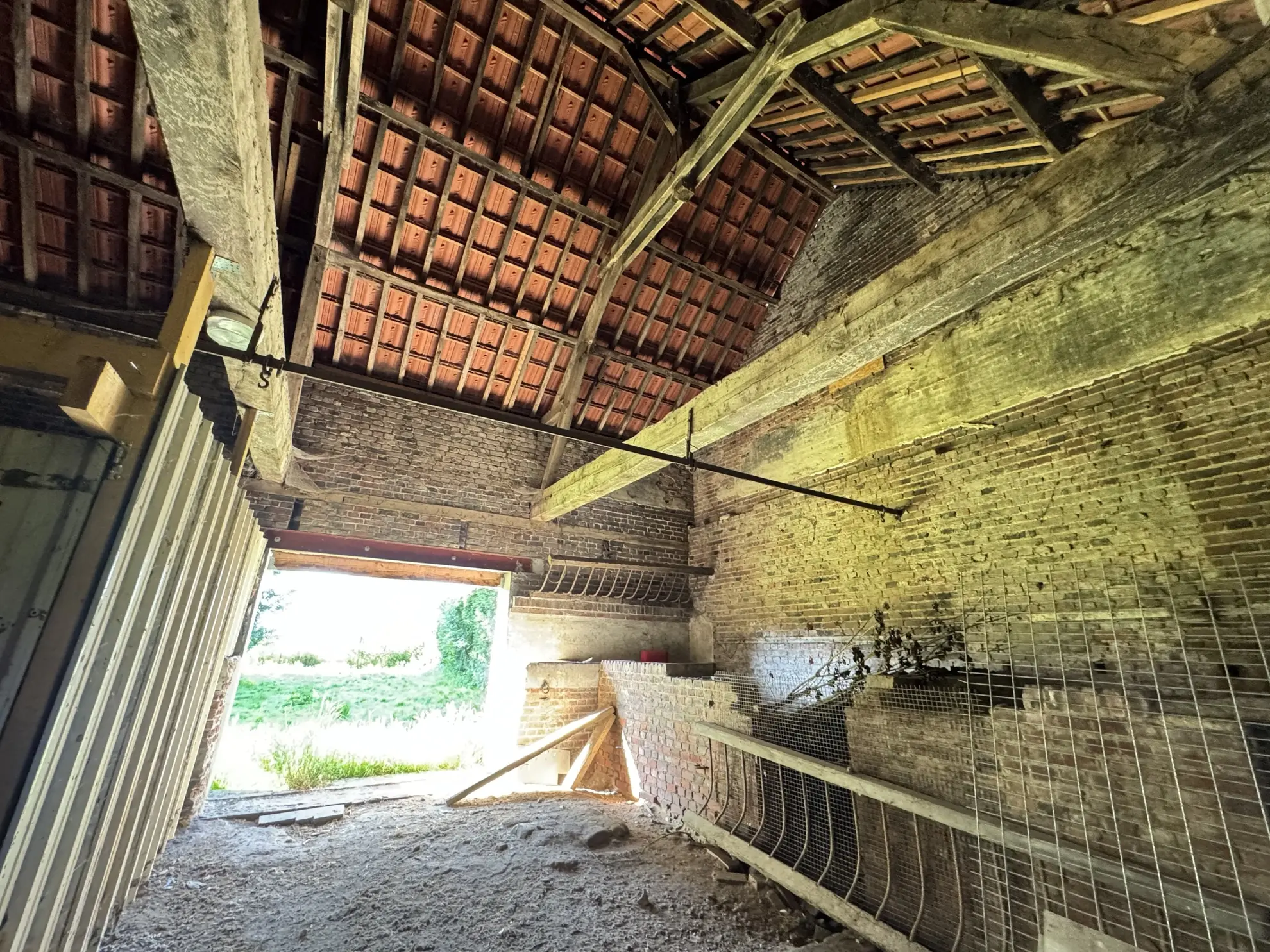 Maison de village à rénover à Erches près de Roye - Projet à remettre au goût du jour 