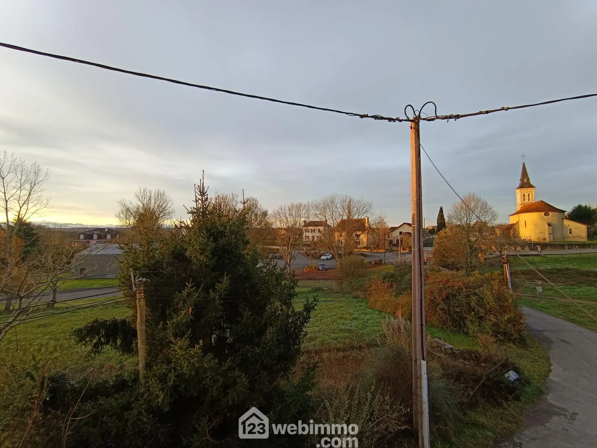 Ferme avec maison, commerce et hangars à Casteide-Candau - Investissement potentiel 