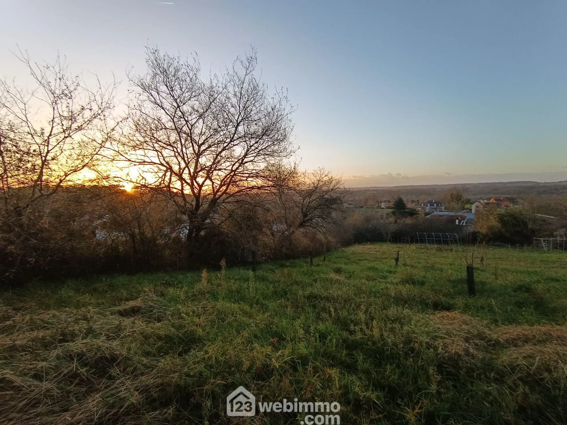 Ferme avec maison, commerce et hangars à Casteide-Candau - Investissement potentiel 