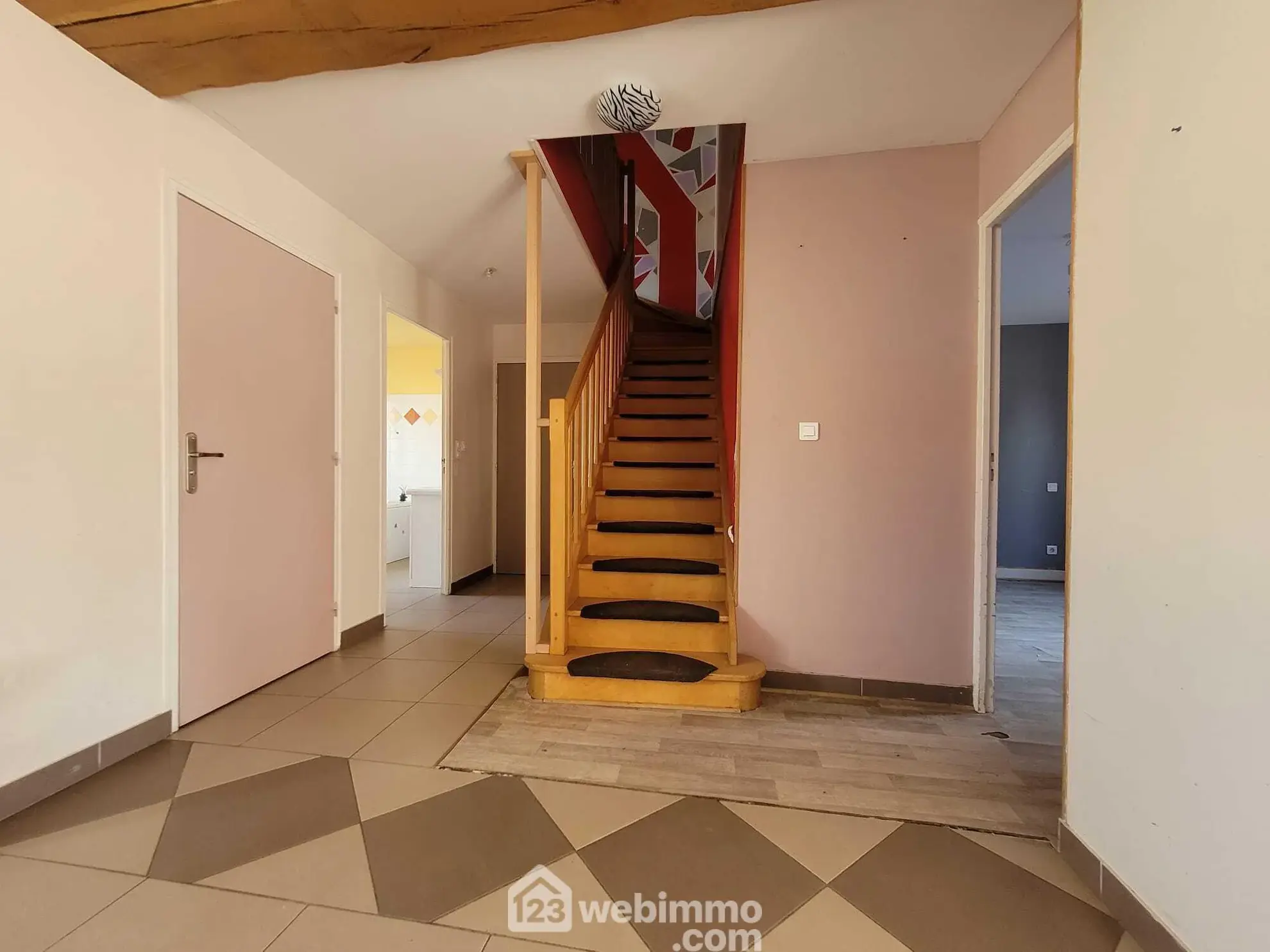 Magnifique maison familiale de 133m² avec jardin et garage à Gercourt-et-Drillancourt 