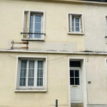 Maison de ville rénovée de 90m² avec jardin à Noyon