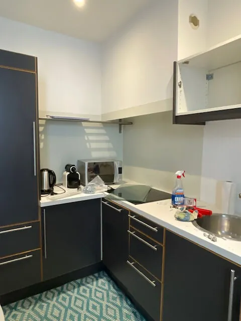 Studio rénové meublé à Pau Foirail - Investissement ou première acquisition 